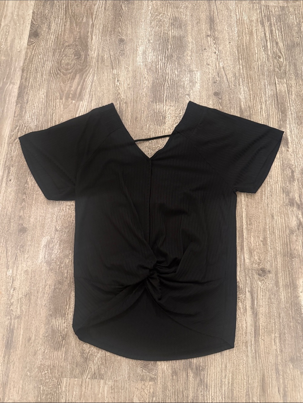 Daytrip Black V-Neck Twist-Front Short Sleeve Top